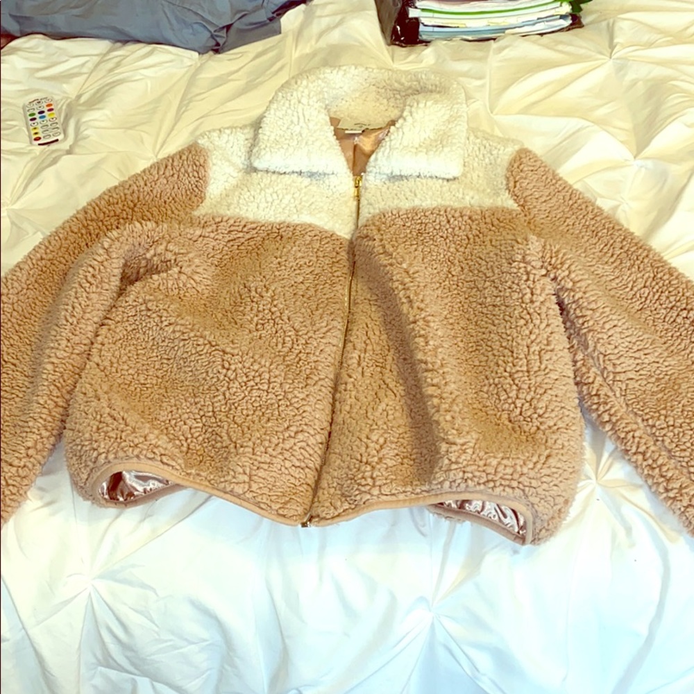This a forever 21 jacket